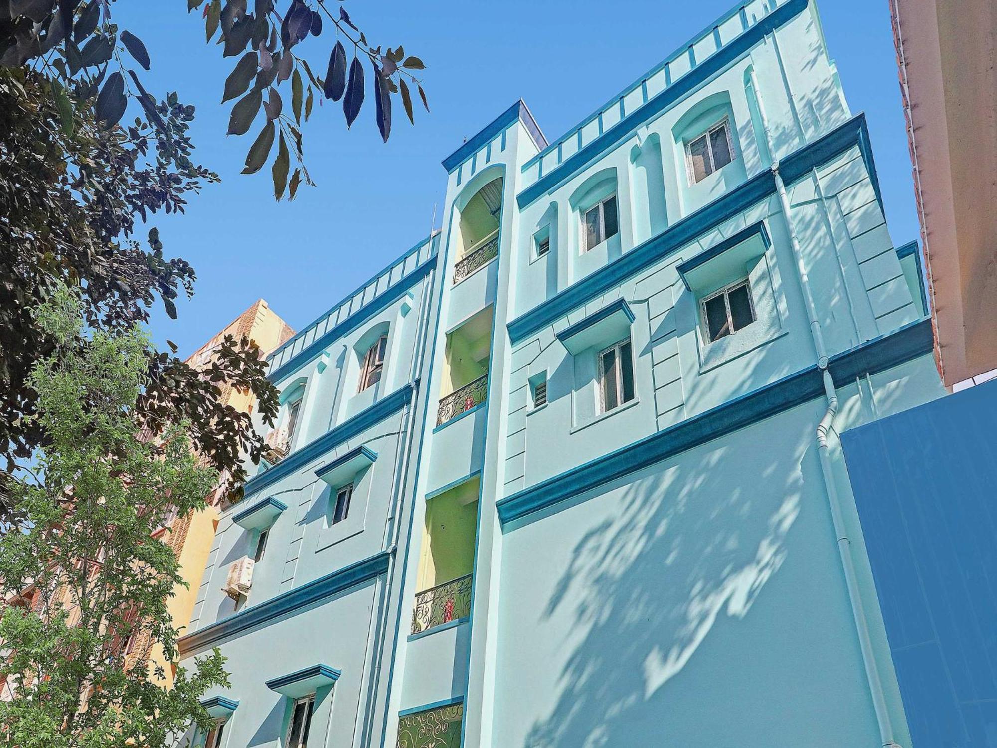 Hotel O Vasista Residency ハイデラバード エクステリア 写真