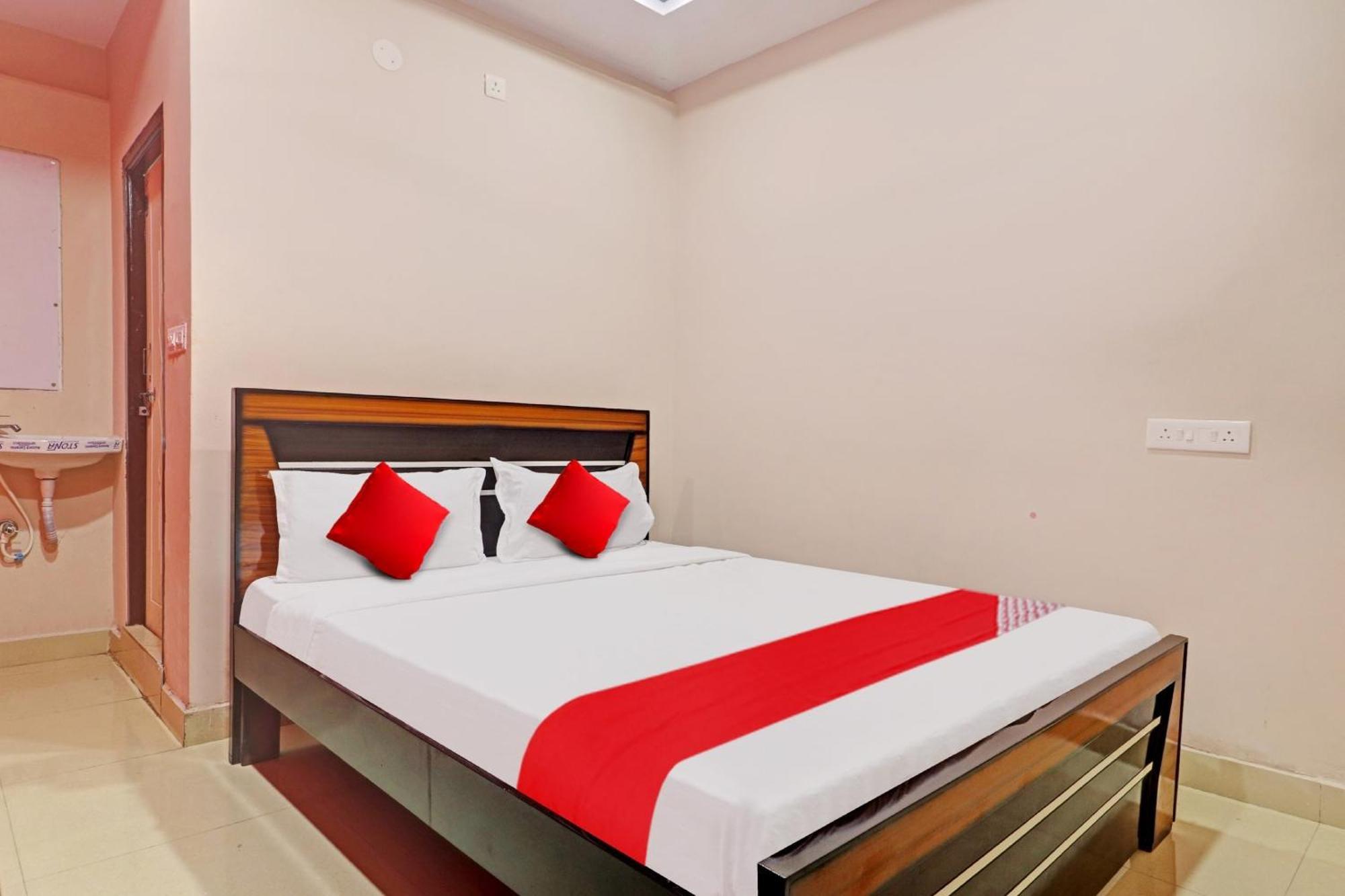 Hotel O Vasista Residency ハイデラバード エクステリア 写真