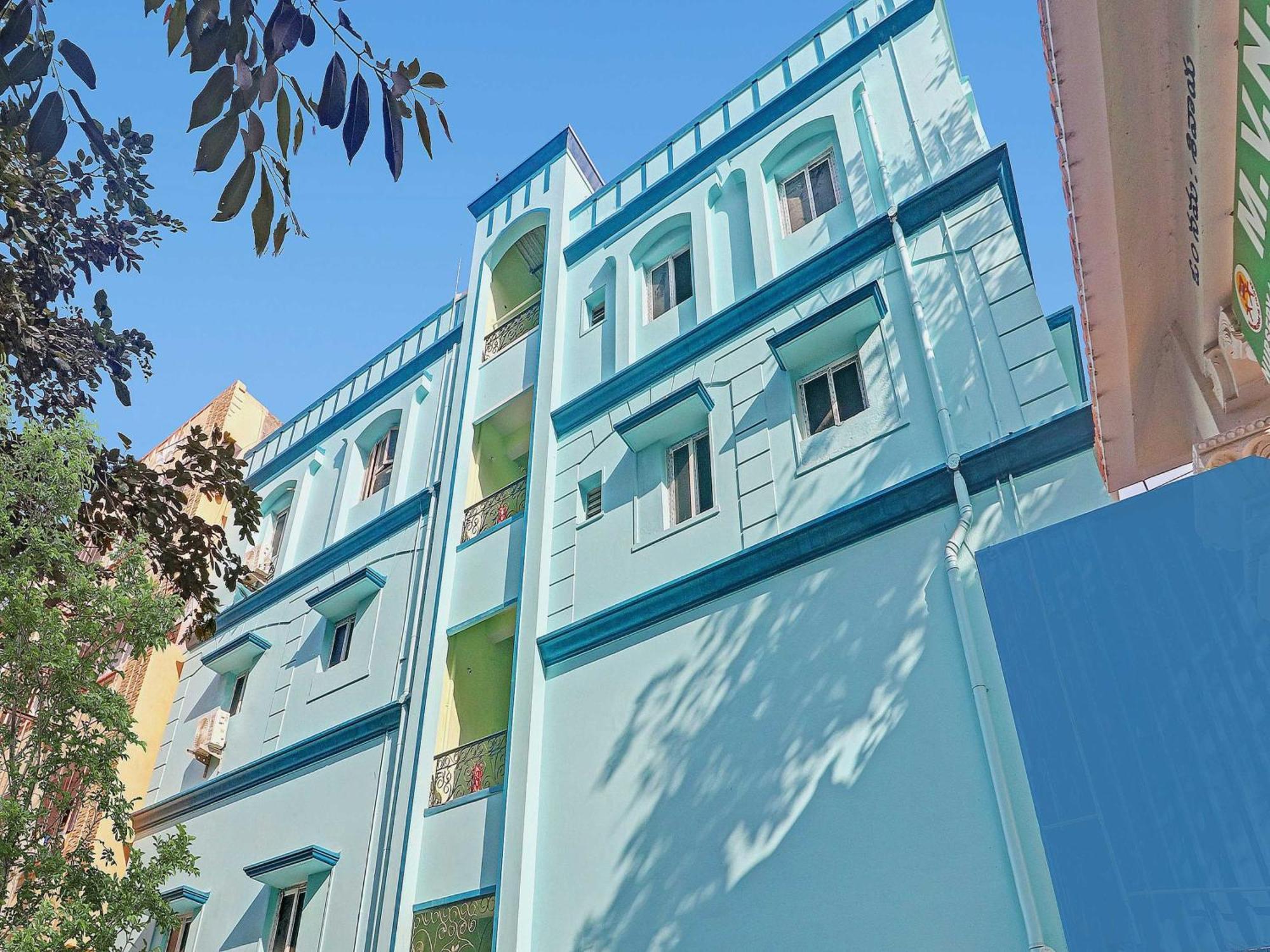 Hotel O Vasista Residency ハイデラバード エクステリア 写真
