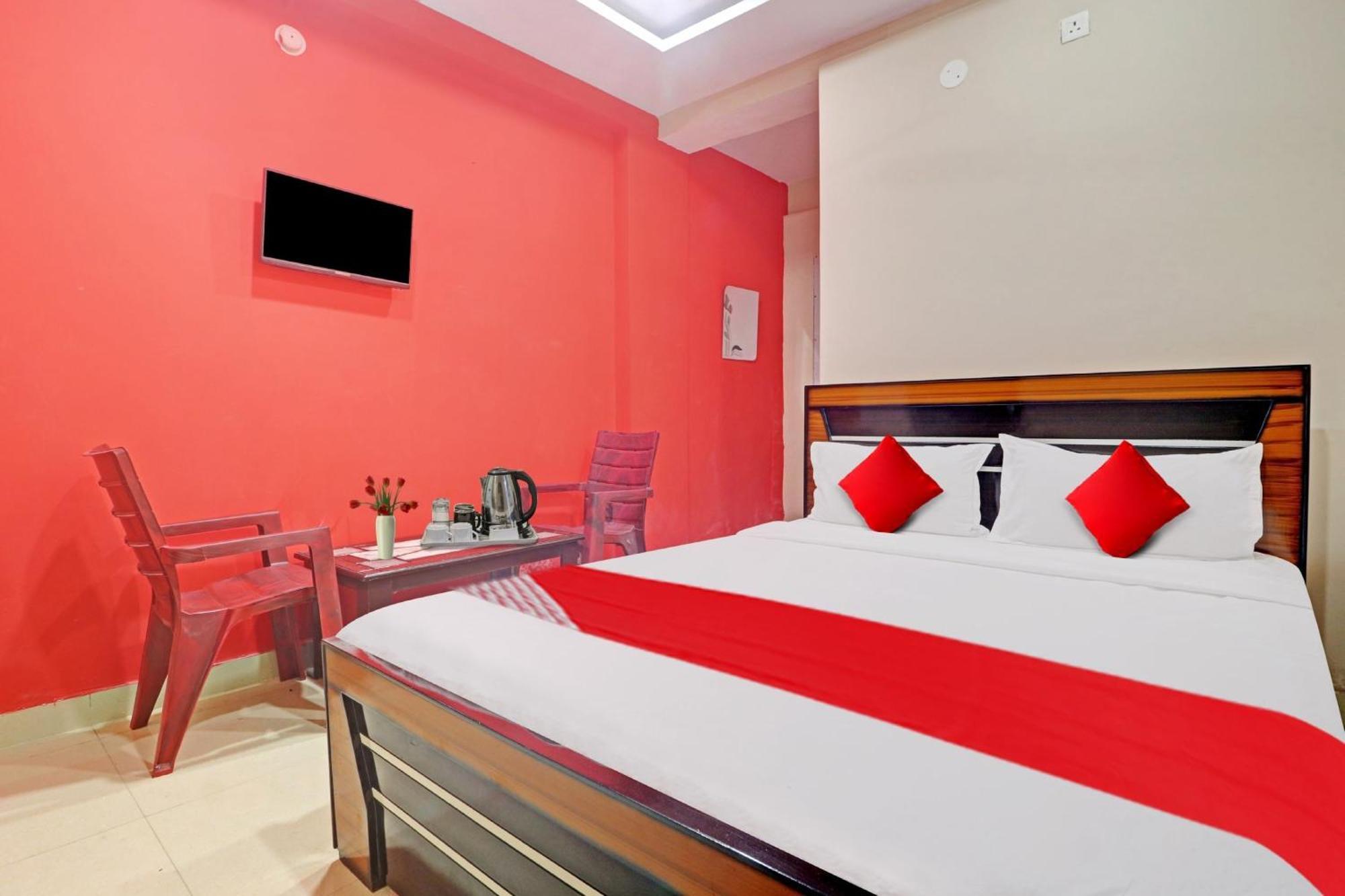 Hotel O Vasista Residency ハイデラバード エクステリア 写真